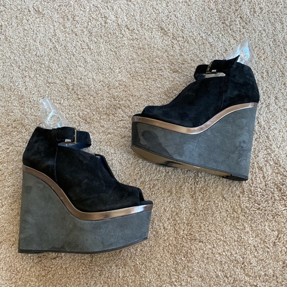 TOPSHOP Suede Wedged Sandals Buckle 40 - Picture 8 of 9